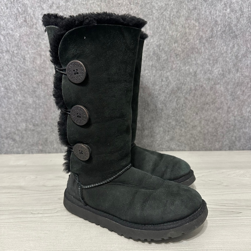 UGG Bailey‎ Button Triplet II Womens Sz 7 Black Suede Tall Sheepskin Boots